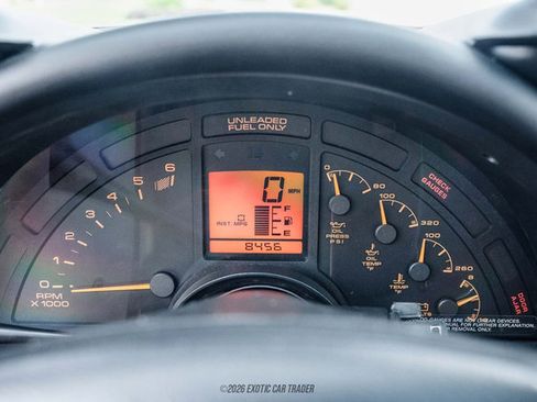 Used 1992 Chevrolet Corvette Coupe RWD image 21