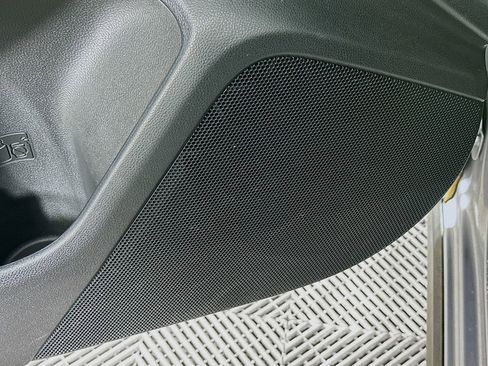 Used 2024 Subaru Crosstrek 2.0i Premium image 25