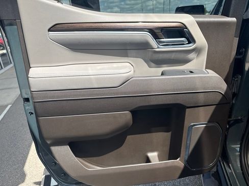 Used 2025 Chevrolet Silverado 1500 LT w/ All Star Edition Plus RWD image 12