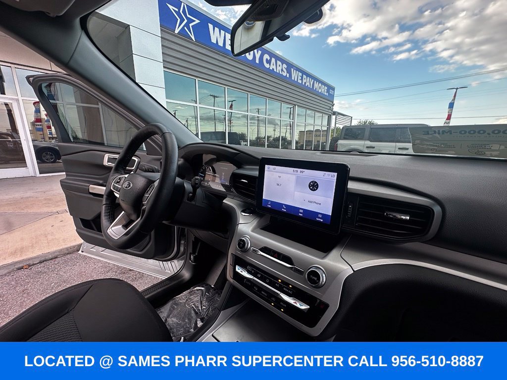 Used 2023 Ford Explorer XLT RWD image 28