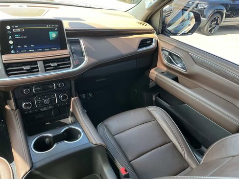 Used 2022 Chevrolet Tahoe High Country image 15