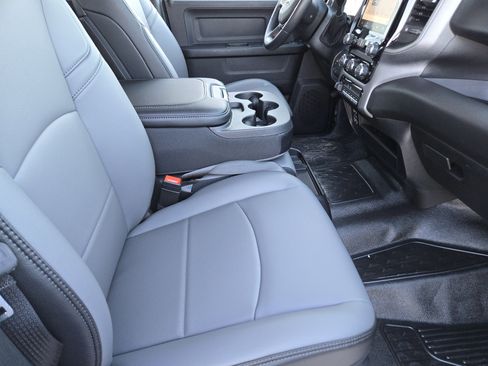 New 2026 RAM 5500 Tradesman w/ Chrome Appearance Group image 11