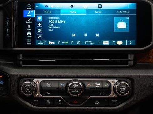 Used 2026 Jeep Gladiator Sport AWD/4WD image 41