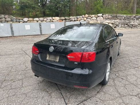 Used 2014 Volkswagen Jetta SE FWD image 5