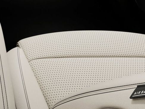 New 2026 Genesis GV70 2.5T Select image 16