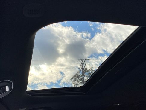 New 2025 Jeep Grand Cherokee L Altitude image 21