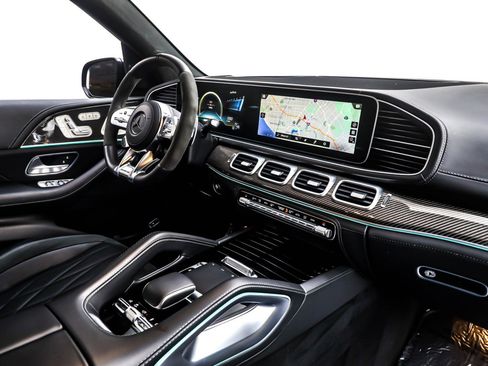 Certified 2023 Mercedes-Benz GLS 63 AMG 4MATIC image 17