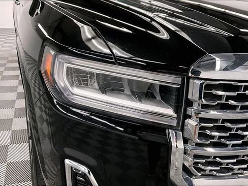 Used 2023 GMC Acadia Denali w/ Black Diamond Edition AWD/4WD image 36