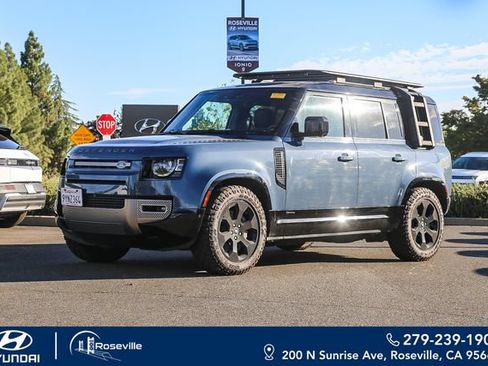 Used 2021 Land Rover Defender 110 X-Dynamic SE AWD/4WD image 1