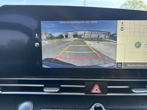 Used 2023 Hyundai Elantra SEL w/ Convenience Package FWD image 28
