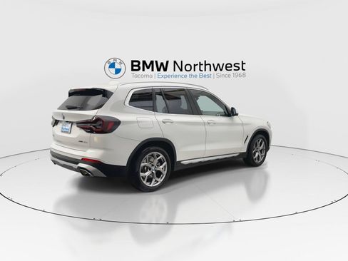 Used 2023 BMW X3 xDrive30i w/ Premium Package w/ZPA AWD/4WD image 3