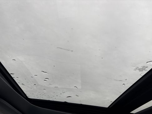 Used 2024 Ford F350 Lariat w/ Camper Package image 29