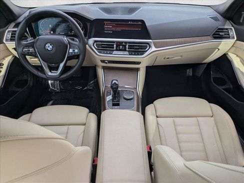 Used 2021 BMW 330i Sedan w/ Premium Package RWD image 19