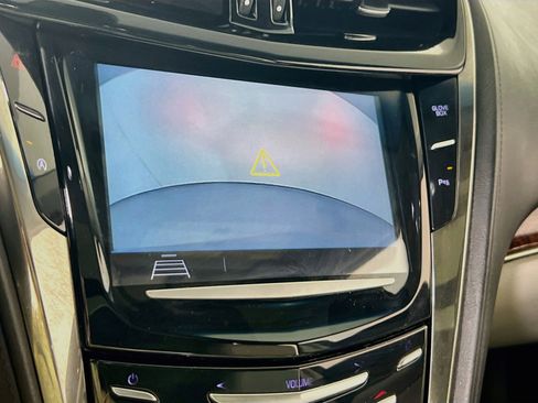 Used 2019 Cadillac CTS Sedan RWD image 13