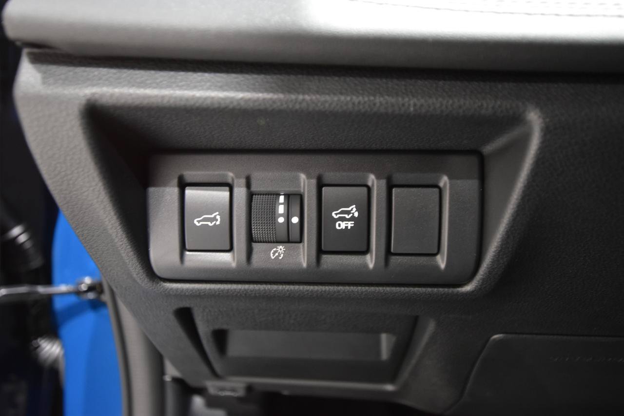 Used 2025 Subaru Outback Wilderness AWD/4WD image 17
