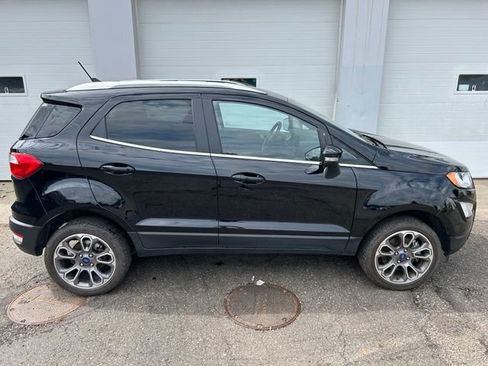 Used 2022 Ford EcoSport Titanium AWD/4WD image 6