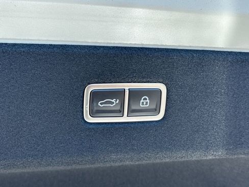 New 2025 Hyundai Ioniq 6 SEL RWD image 19