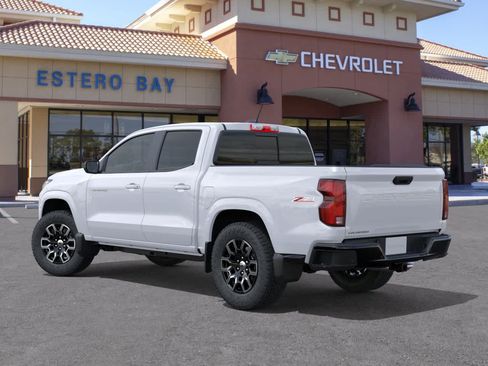 Used 2026 Chevrolet Colorado Z71 AWD/4WD image 3