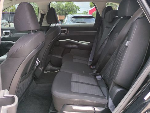 Certified 2026 Kia Sorento LX FWD image 14