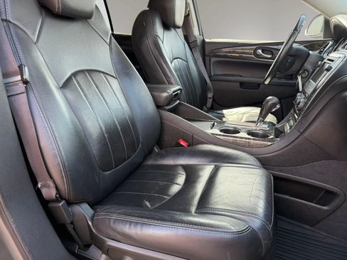 Used 2014 Buick Enclave Premium AWD/4WD image 25