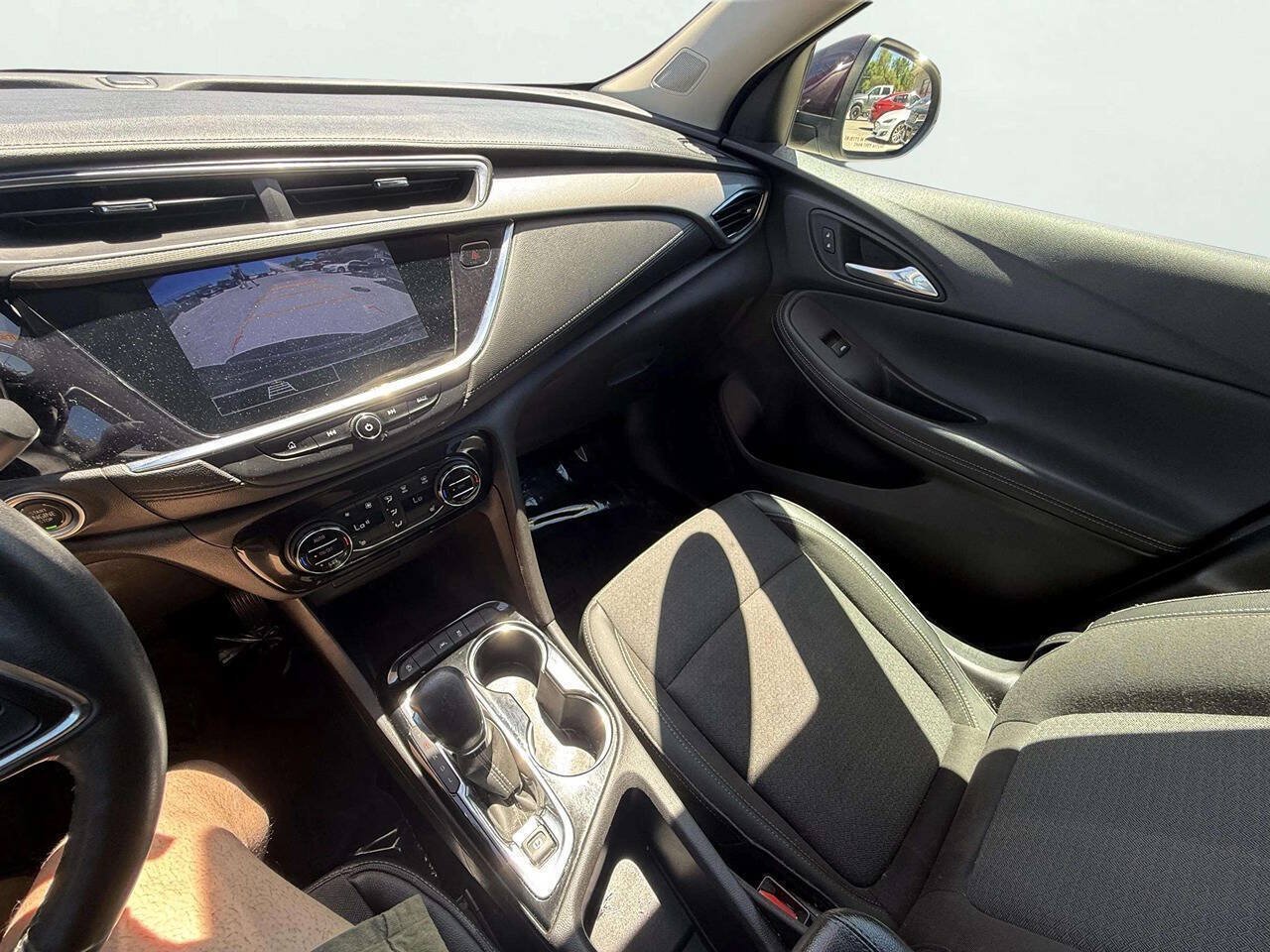 Used 2021 Buick Encore GX Select FWD image 19