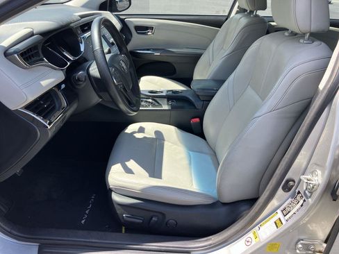 Used 2013 Toyota Avalon XLE Premium FWD image 13