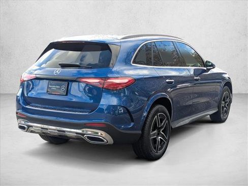 New 2026 Mercedes-Benz GLC 300 image 2