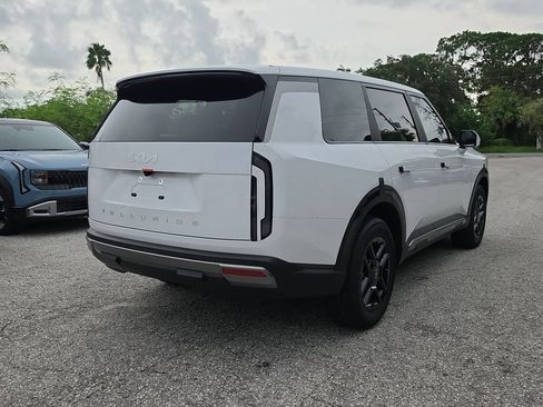 New 2027 Kia Telluride LX FWD image 8