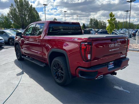 Used 2024 GMC Sierra 1500 Elevation w/ X31 Off-Road Package AWD/4WD image 11