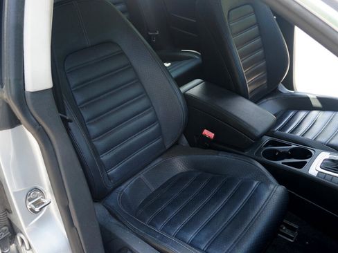 Used 2013 Volkswagen CC Sport Plus image 19