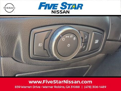 Used 2020 Ford Edge SEL FWD image 29