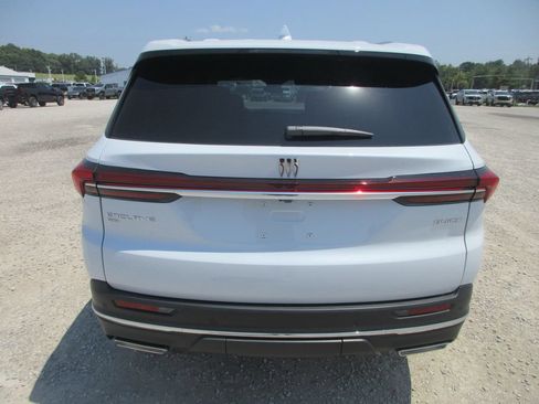 New 2026 Buick Enclave Preferred AWD/4WD image 6