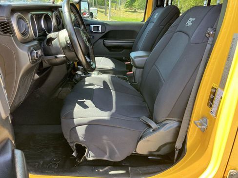 Used 2020 Jeep Wrangler Unlimited Sport AWD/4WD image 13