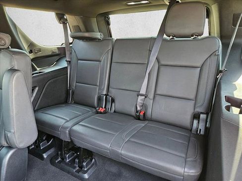 Used 2023 Chevrolet Tahoe LT w/ Luxury Package AWD/4WD image 23