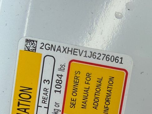 Used 2018 Chevrolet Equinox LS image 30