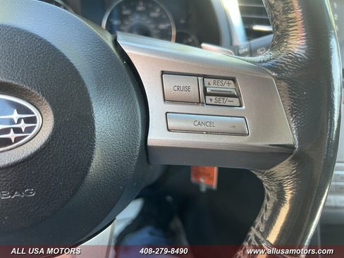Used 2010 Subaru Outback 2.5i Limited AWD/4WD image 23