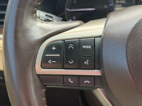 Used 2017 Lexus ES 350 w/ Premium Package image 34