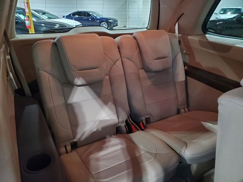 Used 2014 Mercedes-Benz GL 450 4MATIC image 23