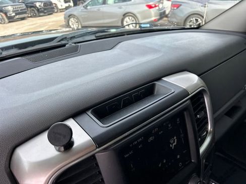 Used 2018 RAM 1500 Big Horn image 27