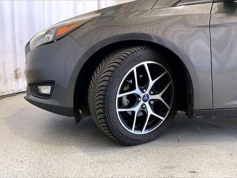 Used 2018 Ford Focus SEL image 20