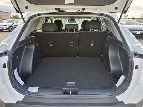 New 2026 Hyundai Kona SEL Sport AWD/4WD image 15
