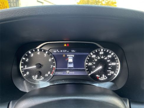 Used 2022 Nissan Frontier SV image 19