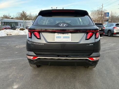Used 2023 Hyundai Tucson SE image 6