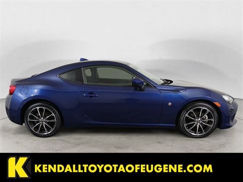 Used 2018 Toyota 86 image 6