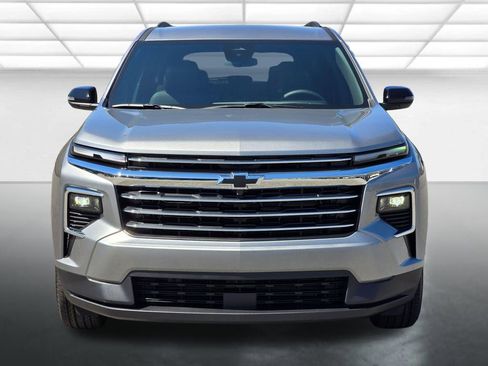 New 2026 Chevrolet Traverse LT FWD image 16
