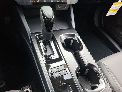 New 2026 Subaru Outback Premium image 15