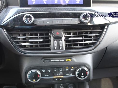 Used 2024 Ford Escape ST-Line image 17