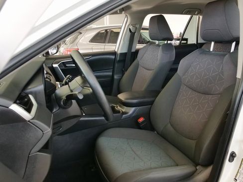 Used 2024 Toyota RAV4 XLE image 10