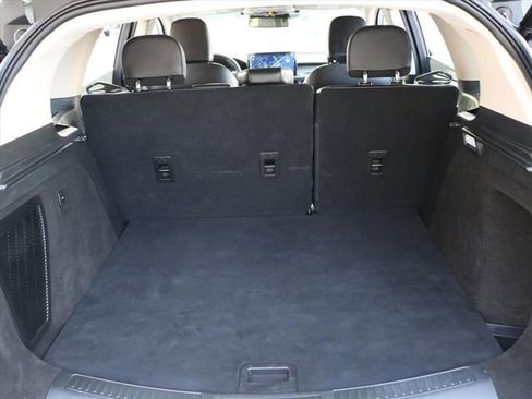 Used 2023 Lincoln Corsair FWD image 13