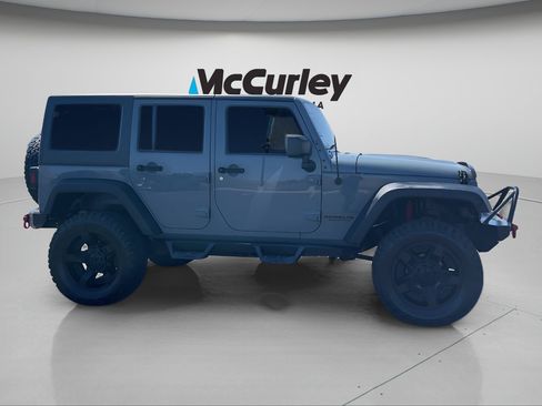 Used 2015 Jeep Wrangler Unlimited Sport w/ Quick Order Package 24S AWD/4WD image 8